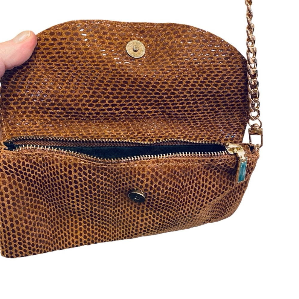 Brown Leather Snakeskin Embossed Purse with Tassels and Gold Chain - Picture 3 of 11